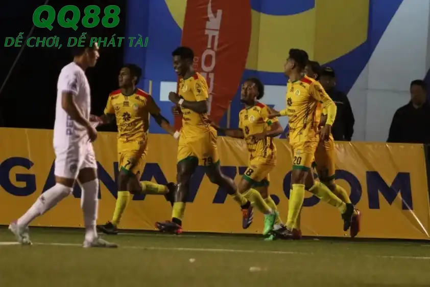 Cả hai đội đều đang có phong độ nghèo nàn trong thời gian qua. Cả hai đội đều đang có phong độ nghèo nàn trong thời gian qua.